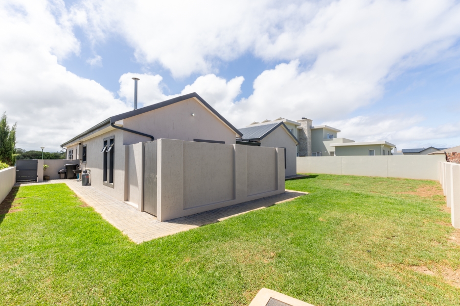 3 Bedroom Property for Sale in Le Grand Golf Estate Western Cape